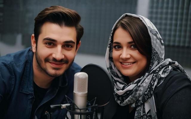 گویندگی استودیویی برای پروژههای شما انجام بدم