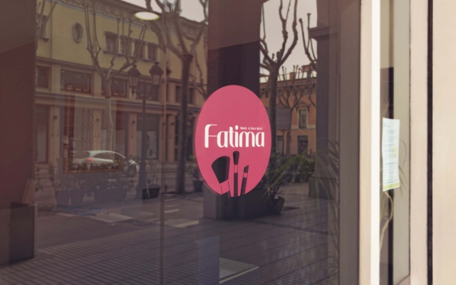 طراحی لوگو را به صورت تخصصی انجام بدم