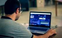 حوزه-ساخت-موشن-گرافیک-دو-بعدی-ساخت-تیزر-تبلیغاتی-فعالیت